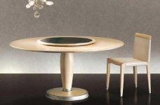Стол Aro, фабрика Giorgetti